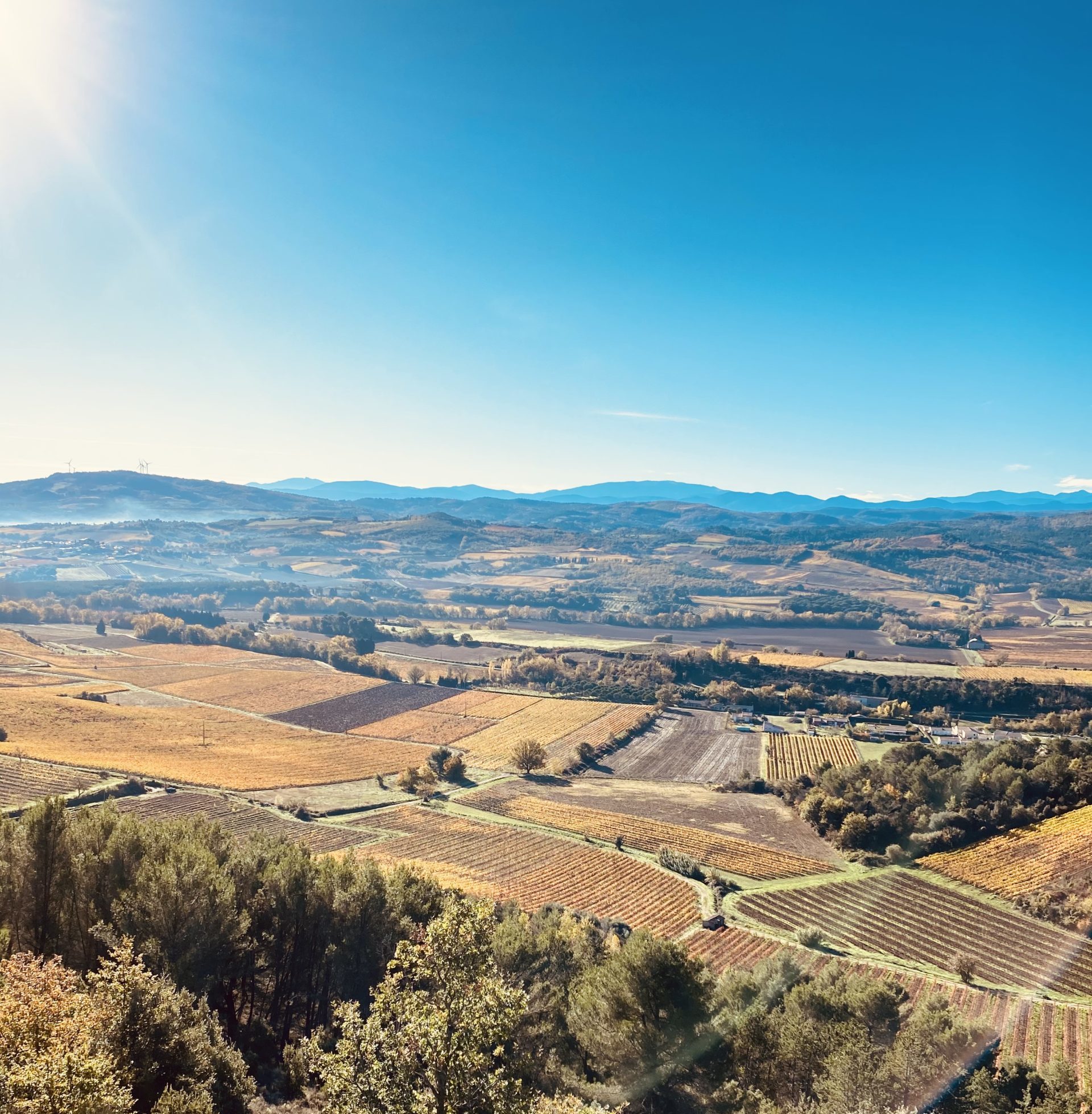 Aud’Étour : séjour ésotérique en Pays Cathare, explorez Carcassonne et Rennes-le-Château.